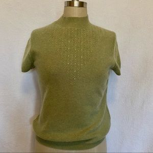 Pure cashmere pea green capsleeve mockneck sweater Med EUC